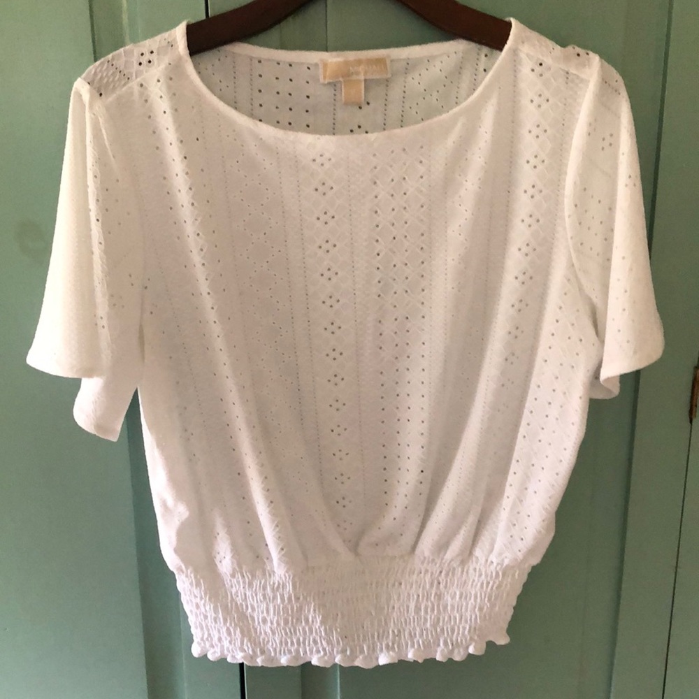 Michael Kors short sleeve white top, smocked bottom hem womens size Medium